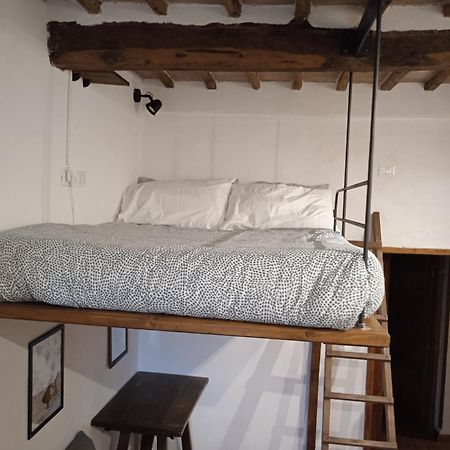 Piccolo Appartamento Monticiano Esterno foto